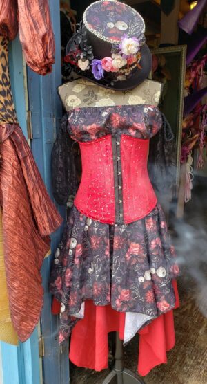 Red And Black Gothic Medieval Dress And Top Hat