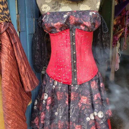 Red And Black Gothic Medieval Dress And Top Hat